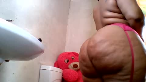 Snapshot of kay_yarms chatting on 20, 7, 2026 kay_yarms online show from 20, 7, 2026