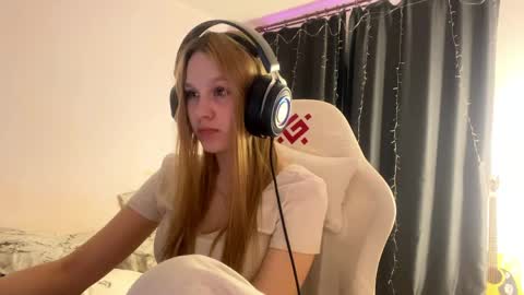 Amia online show from 16, 4, 2026