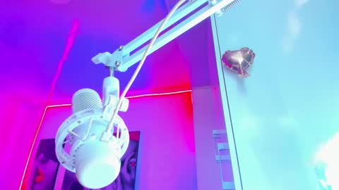 CAMILA online show from 26, 2, 2025