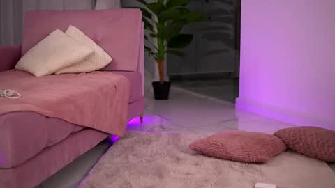 kaylabray online show from 6, 3, 2025