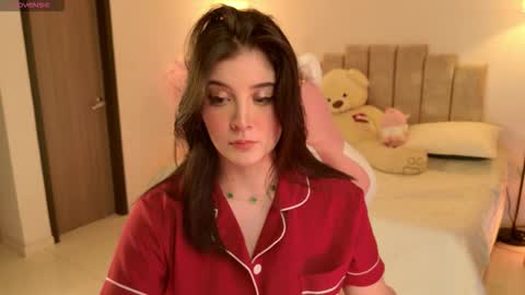 Snapshot of kaylacollins1 chatting on 14, 9, 2025 Kayla online show from 14, 9, 2025