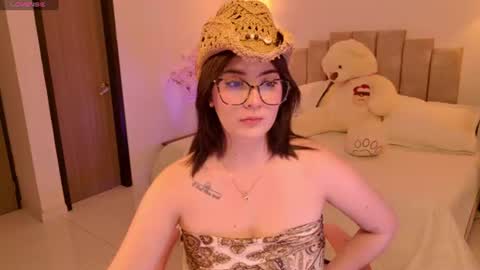 Snapshot of kaylacollins1 chatting on 20, 6, 2026 Kayla online show from 20, 6, 2026