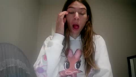 Snapshot of kaylaelizabeth97 chatting on 19, 4, 2026 kaylaelizabeth97 online show from 19, 4, 2026