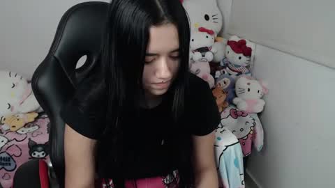 Kayla online show from 22, 6, 2026