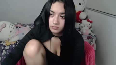 Kayla online show from 25, 7, 2026
