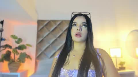 Kayla online show from 6, 1, 2026