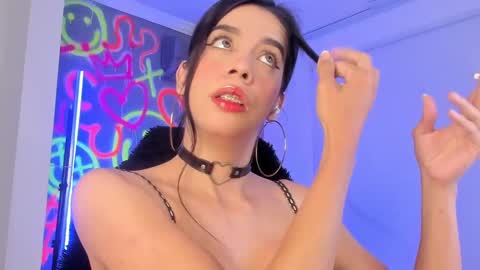 Snapshot of kayle______ chatting on 5, 2, 2025 INSTAjohedija online show from 5, 2, 2025