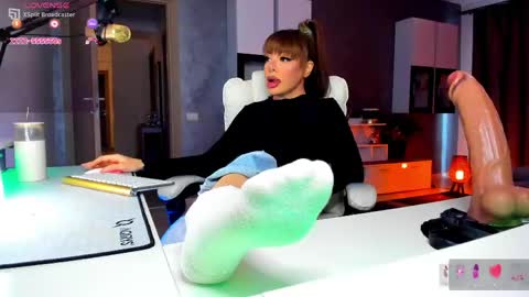 kaylee online show from 25, 4, 2026