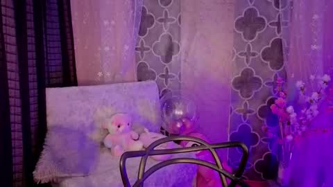 Snapshot of kayleemorales chatting on 29, 3, 2026 Kaylee online show from 29, 3, 2026