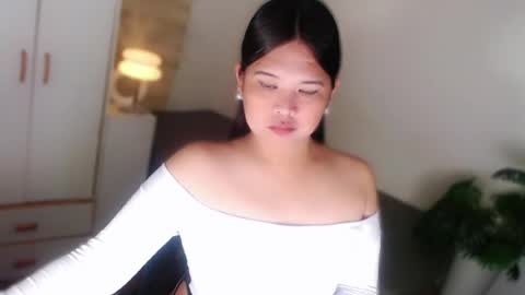 Snapshot of kayleepinay chatting on 19, 6, 2026 Y O U R F U T U R E K A Y L E E online show from 19, 6, 2026