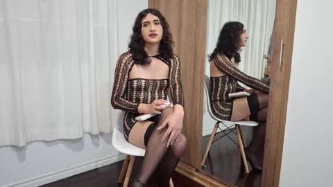 Kaylee Sims online show from 19, 12, 2025