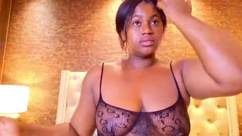 Snapshot of kaylie_mitchel chatting on 14, 7, 2026 KAYLIE online show from 14, 7, 2026