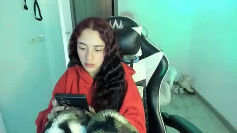 kaylie online show from 4, 3, 2026