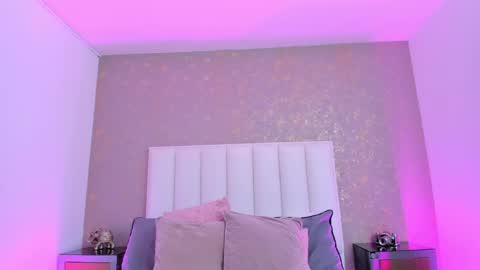 kayliebrooks online show from 17, 4, 2026