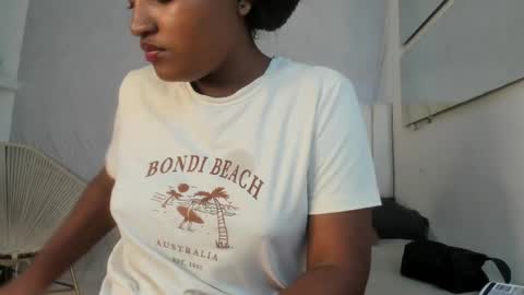 Snapshot of kayna_gomez chatting on 5, 5, 2026 Kayna online show from 5, 5, 2026