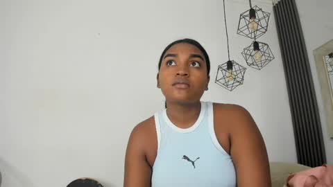 Snapshot of kayna_gomez chatting on 17, 5, 2026 Kayna online show from 17, 5, 2026