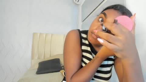 Snapshot of kayna_gomez chatting on 26, 5, 2026 Kayna online show from 26, 5, 2026