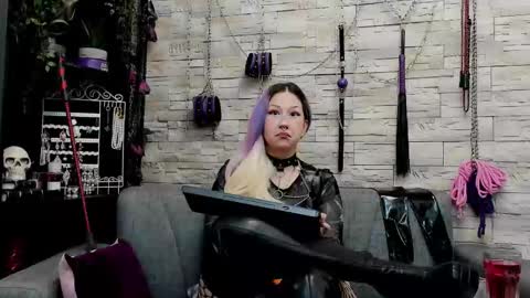 Miss Kazia online show from 12, 2, 2026