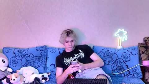 Snapshot of kazzu_daw chatting on 10, 1, 2026 kazzu_daw online show from 10, 1, 2026