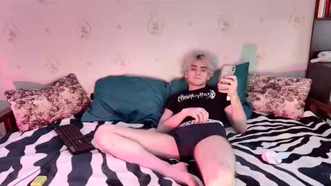 Snapshot of kazzu_daw chatting on 15, 1, 2026 kazzu_daw online show from 15, 1, 2026