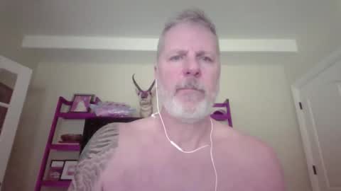 Snapshot of kc_cumming chatting on 1, 6, 2026 kc_cumming online show from 1, 6, 2026