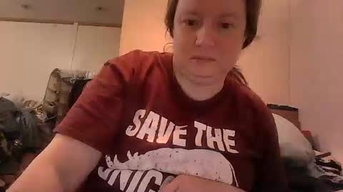 kcandler27 online show from 18, 11, 2025