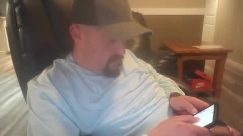 kchristi325 online show from 5, 2, 2025