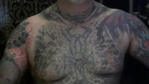 Snapshot of keeeeeeeeeeeeef chatting on 3, 2, 2025 keeeeeeeeeeeeef online show from 3, 2, 2025