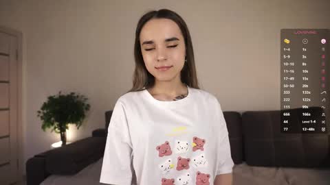 Snapshot of keeleyreineck chatting on 30, 5, 2026 Nika online show from 30, 5, 2026