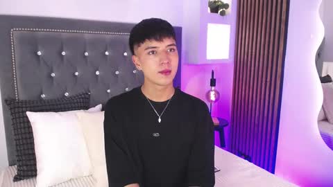 Snapshot of keen_nico chatting on 22, 2, 2026 nico online show from 22, 2, 2026