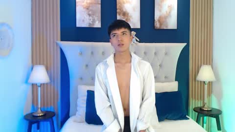 Snapshot of keen_nico chatting on 1, 3, 2026 nico online show from 1, 3, 2026