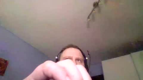 Snapshot of keffi1998 chatting on 27, 10, 2025 keffi1998 online show from 27, 10, 2025
