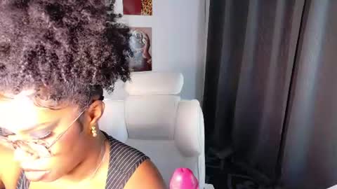 Snapshot of kehlannis_ chatting on 15, 7, 2026 Kehlannis online show from 15, 7, 2026