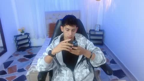 Snapshot of kei_23 chatting on 10, 4, 2026 Kei online show from 10, 4, 2026