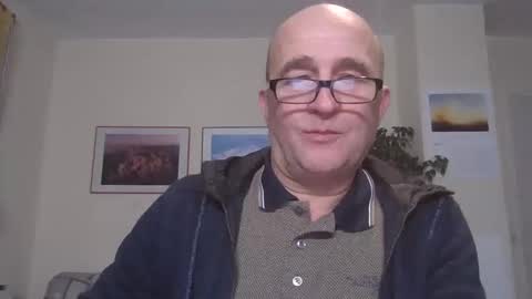 Snapshot of keilie1 chatting on 27, 12, 2024 keilie1 online show from 27, 12, 2024