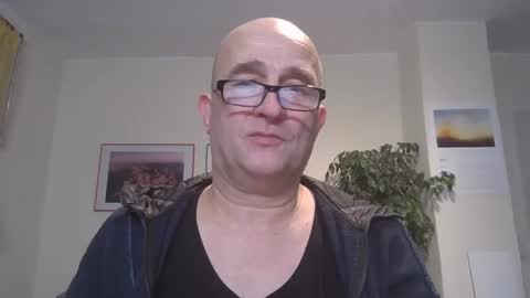 Snapshot of keilie1 chatting on 28, 12, 2024 keilie1 online show from 28, 12, 2024