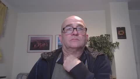 Snapshot of keilie1 chatting on 2, 1, 2025 keilie1 online show from 2, 1, 2025