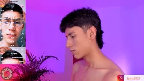 Alejandro Gonzalez online show from 17, 9, 2025