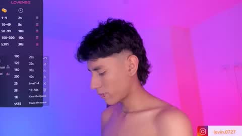 Alejandro Gonzalez online show from 9, 10, 2025