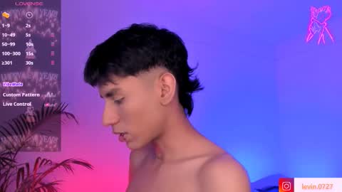 Alejandro Gonzalez online show from 16, 12, 2025