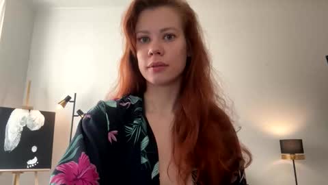 keira_knight online show from 18, 9, 2025