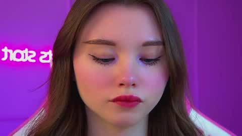 Keira online show from 19, 5, 2026