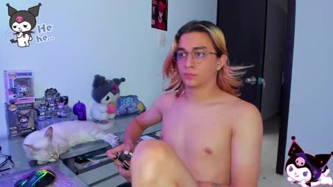 Keita moon online show from 12, 10, 2025