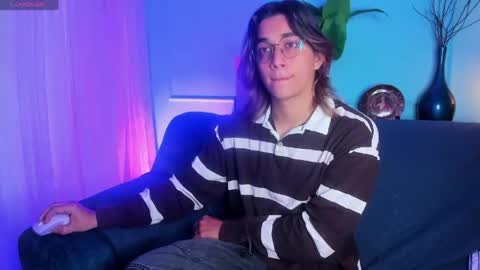 Snapshot of keita_moon chatting on 12, 5, 2026 Keita moon online show from 12, 5, 2026