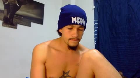 Snapshot of keivid_2303 chatting on 5, 2, 2025 david online show from 5, 2, 2025