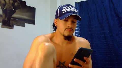 Snapshot of keivid_2303 chatting on 18, 2, 2025 david online show from 18, 2, 2025