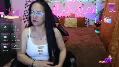 keka_teiku online show from 10, 11, 2025