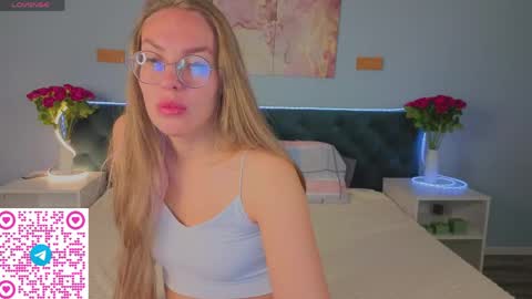 Snapshot of kelly__hardy chatting on 17, 5, 2026 Kelly Hardy GTM3 Mon Wed Thu 0400 am-1030pm online show from 17, 5, 2026
