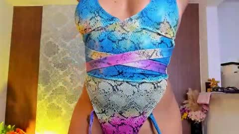 kelly__thomson online show from 17, 11, 2025