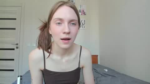 Snapshot of kelly_gerzikaaa chatting on 30, 4, 2026 kelly_gerzikaaa online show from 30, 4, 2026